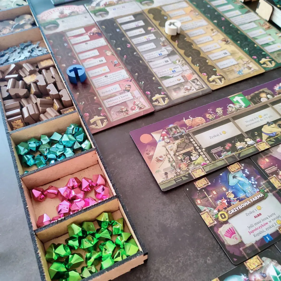 Laser cut Imperial Miners insert thumbnail showing all storage containers.